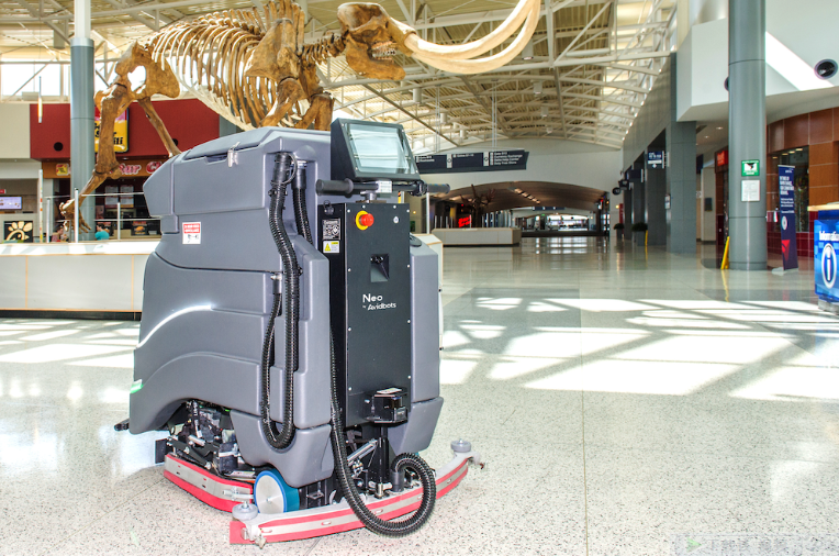 北肯塔基国际机场部署Avidbots的Neo无人驾驶洗地机器人开展清洁地面工作