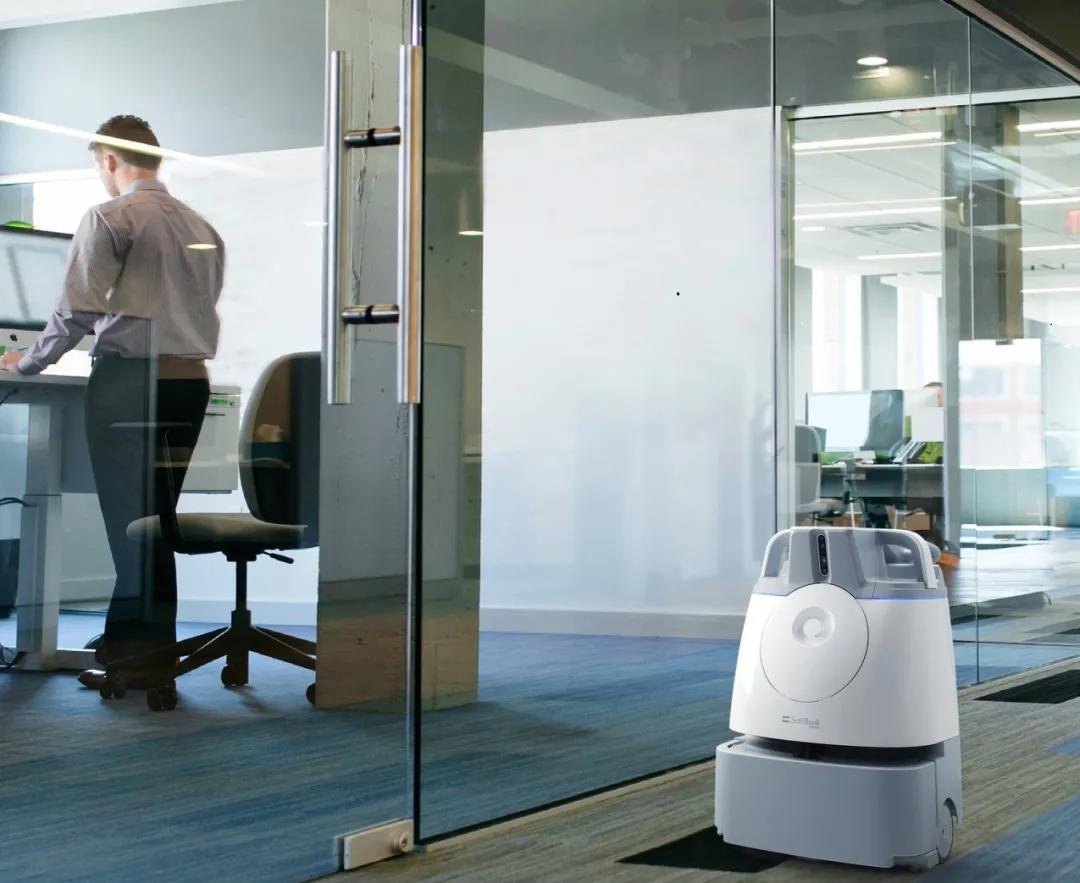 软银清洁机器人将自动化清洁解决方案推向市场，帮助您迅速看到自动化的投资回报